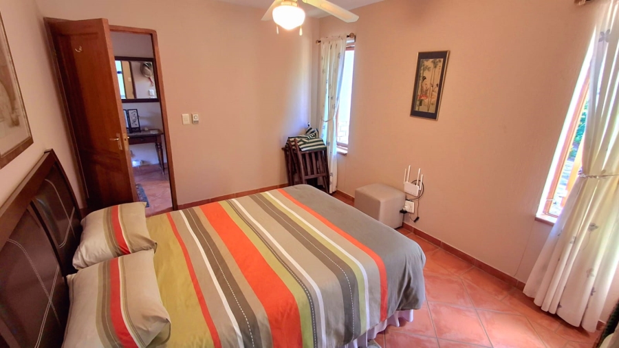 4 Bedroom Property for Sale in Boschenvaal River Front Lodges Free State